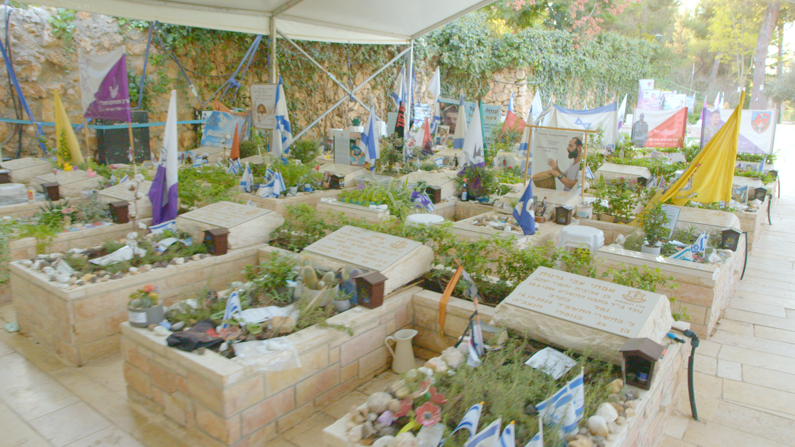 Soldiers graves on Mount Herzl